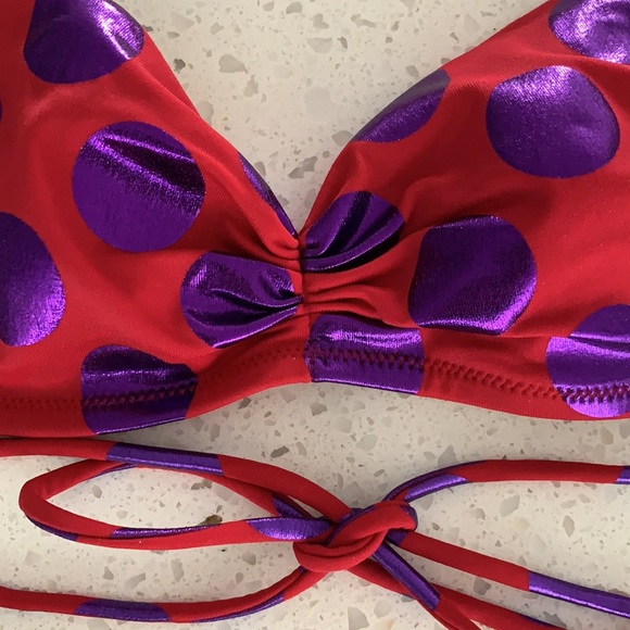 NWOT VICTORIA’S SECRET Red And Purple Metallic Polka Dot Bikini - Picture 4 of 14